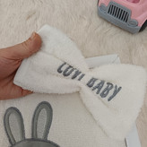 ست سیسمونی نوزادی دخترانه و پسرانه 4 تیکه طرح خرگوش رنگ طوسی با جعبه مارک lovi baby.اورجینال.کیفیت دوخت عالی.بدون ایجاد حساسیت و نرم و لطیف