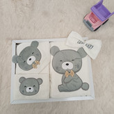 ست سیسمونی نوزادی دخترانه و پسرانه 4 تیکه طرح خرس رنگ توسی با جعبه مارک lovi baby.اورجینال.دوخت با کیفیت.بسیار نرم و لطیف و بدون ایجاد حساسیت