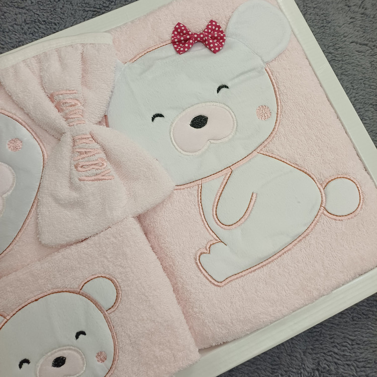ست سیسمونی نوزادی 4 تیکه طرح خرس پاپیون دار رنگبندی با جعبه مارک lovi baby.اورجینال.دوخت عالی.نرم و لطیف و بدون ایجاد حساسیت